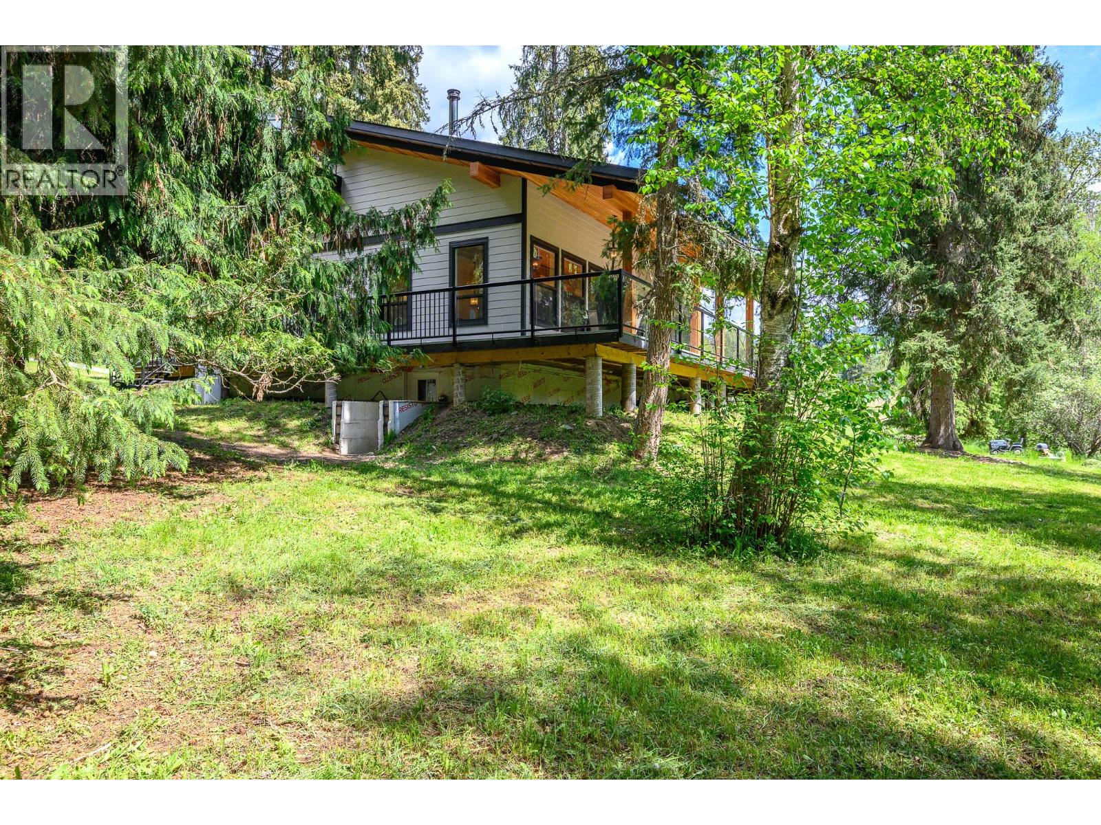 522 North Fork Road, Cherryville, British Columbia  V0E 2G0 - Photo 7 - 10387867