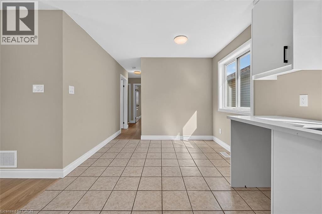 83 Marion Street, Mount Hope, Ontario  L0R 1W0 - Photo 13 - 40857638