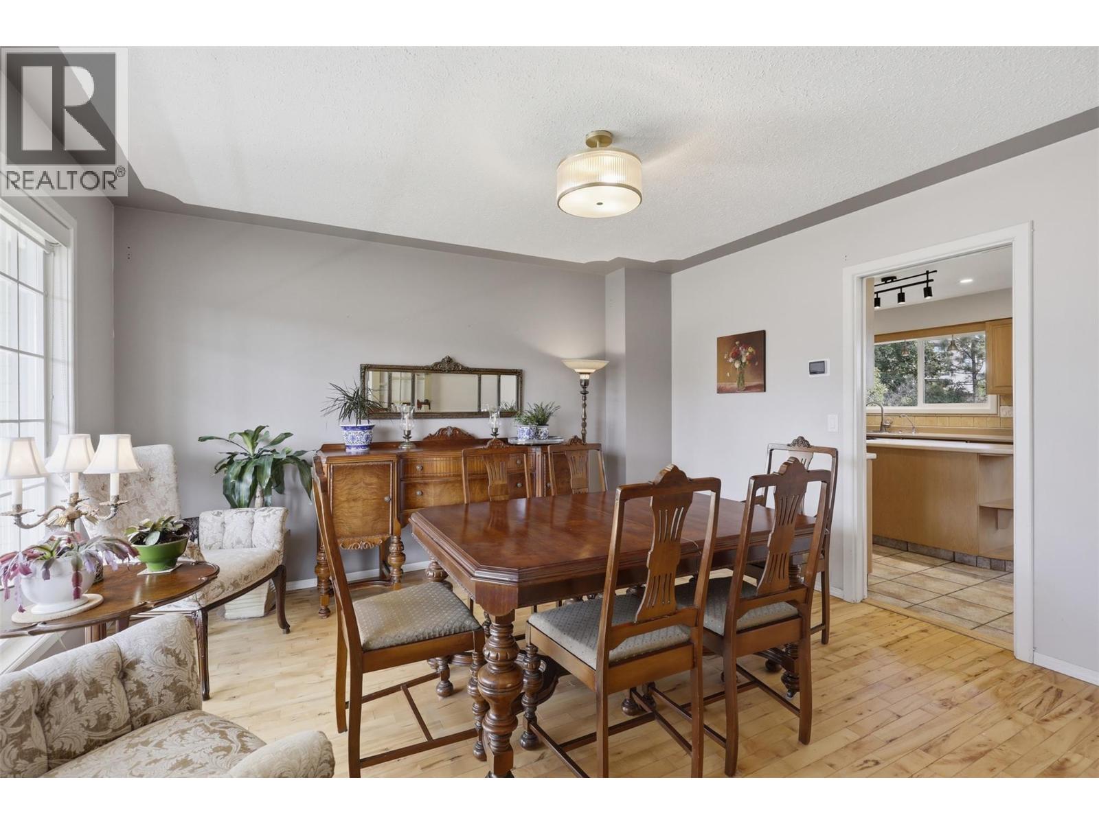 294 Robson Drive, Kamloops, British Columbia  V2E 1W1 - Photo 15 - 10395762