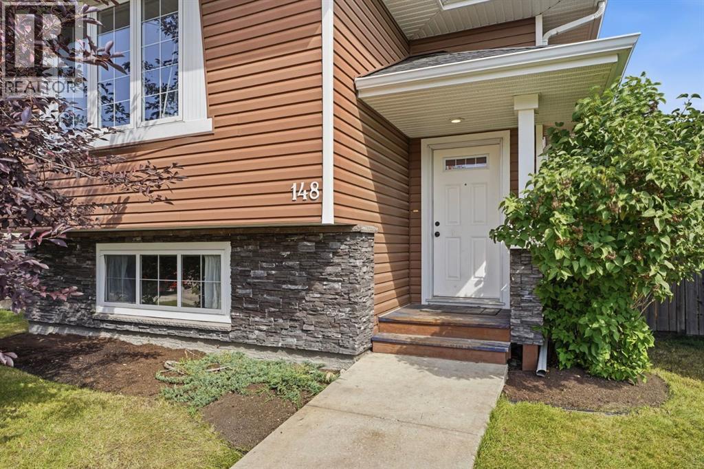 148 Vickers Close, Red Deer, Alberta  T4R 2R2 - Photo 32 - A2338028