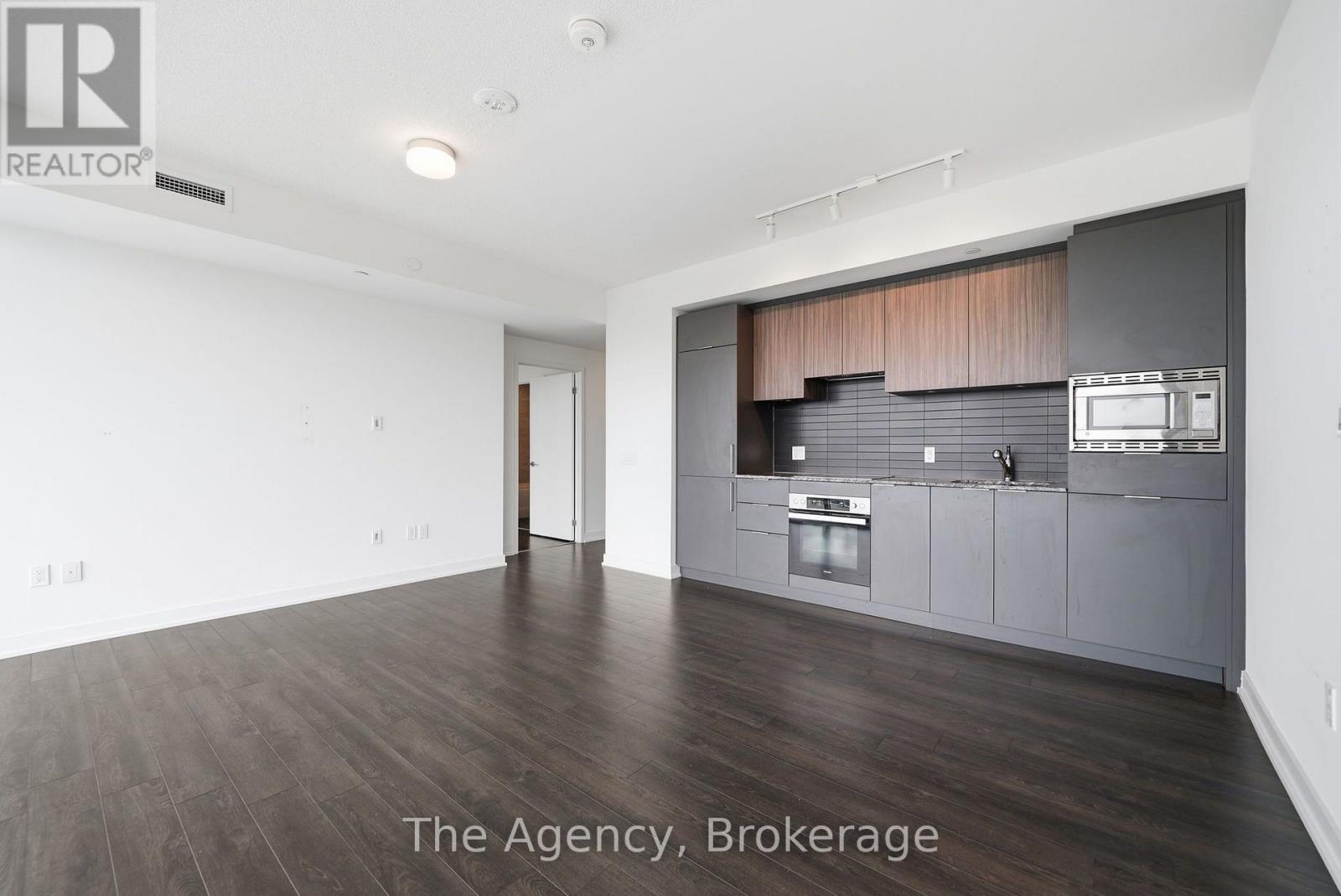 2604 - 50 O'neill Road, Toronto, Ontario  M3C 0R1 - Photo 14 - C13702072