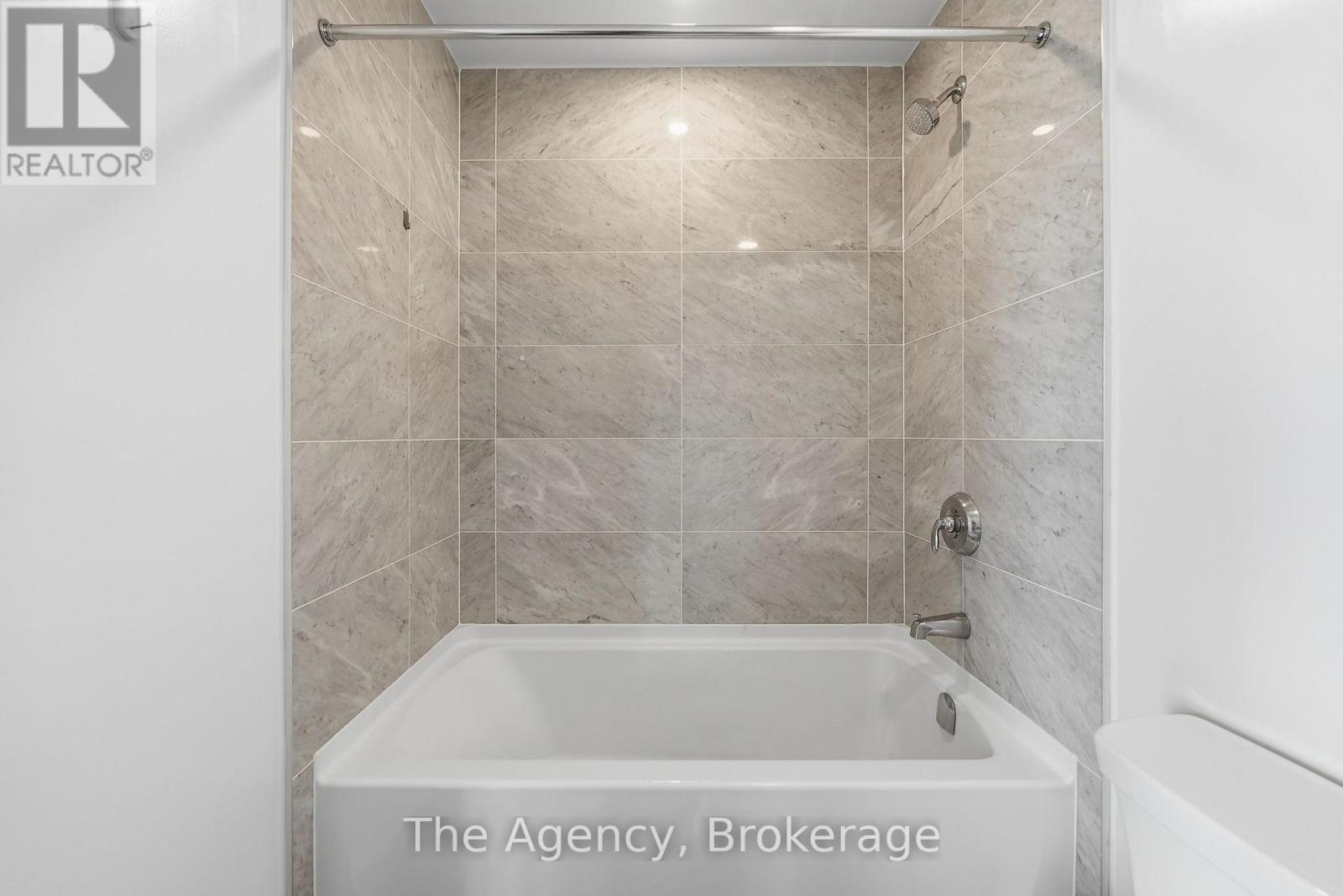 2604 - 50 O'neill Road, Toronto, Ontario  M3C 0R1 - Photo 26 - C13702072