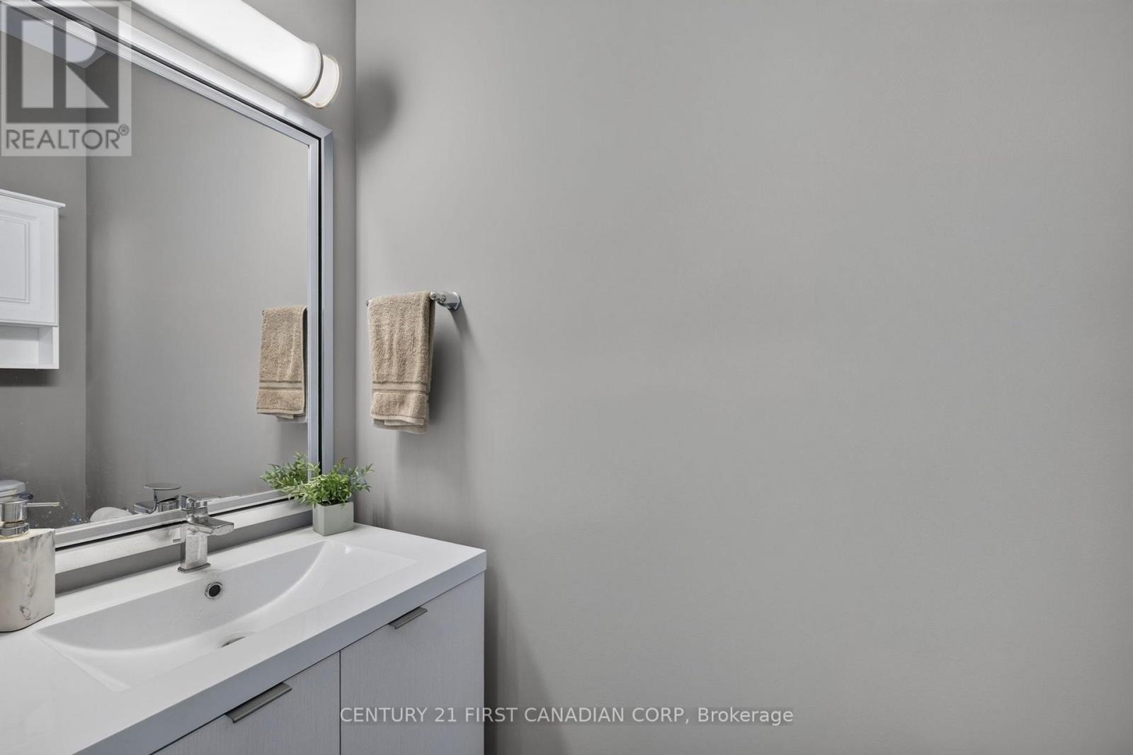 362 Edgevalley Road, London East, Ontario  N5V 0C3 - Photo 4 - X13702014