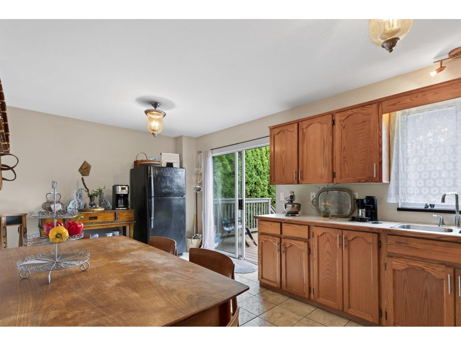 33598 8 Avenue, Mission, British Columbia V2V 2H7 - Photo 2 - R3151147