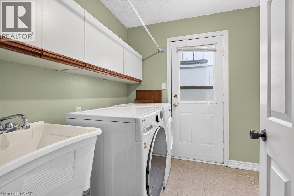 1152 Lockhart Road, Burlington, Ontario  L7S 1G9 - Photo 21 - 40849534