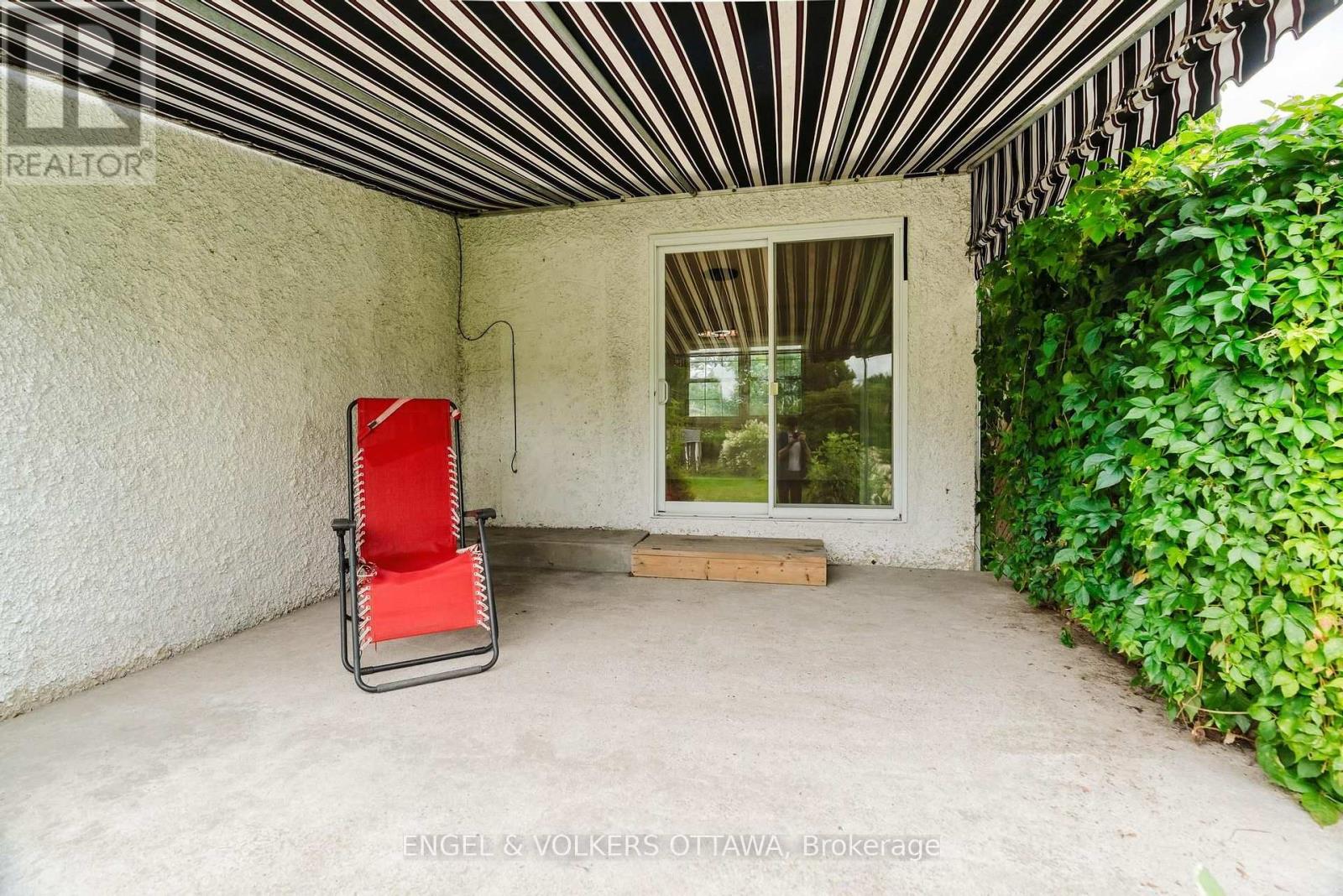 1988 Carling Avenue, Ottawa, Ontario  K2A 1G1 - Photo 41 - X13702080