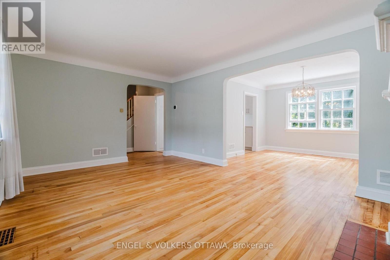 2028 Carling Avenue, Ottawa, Ontario  K2A 1G2 - Photo 12 - X13702092