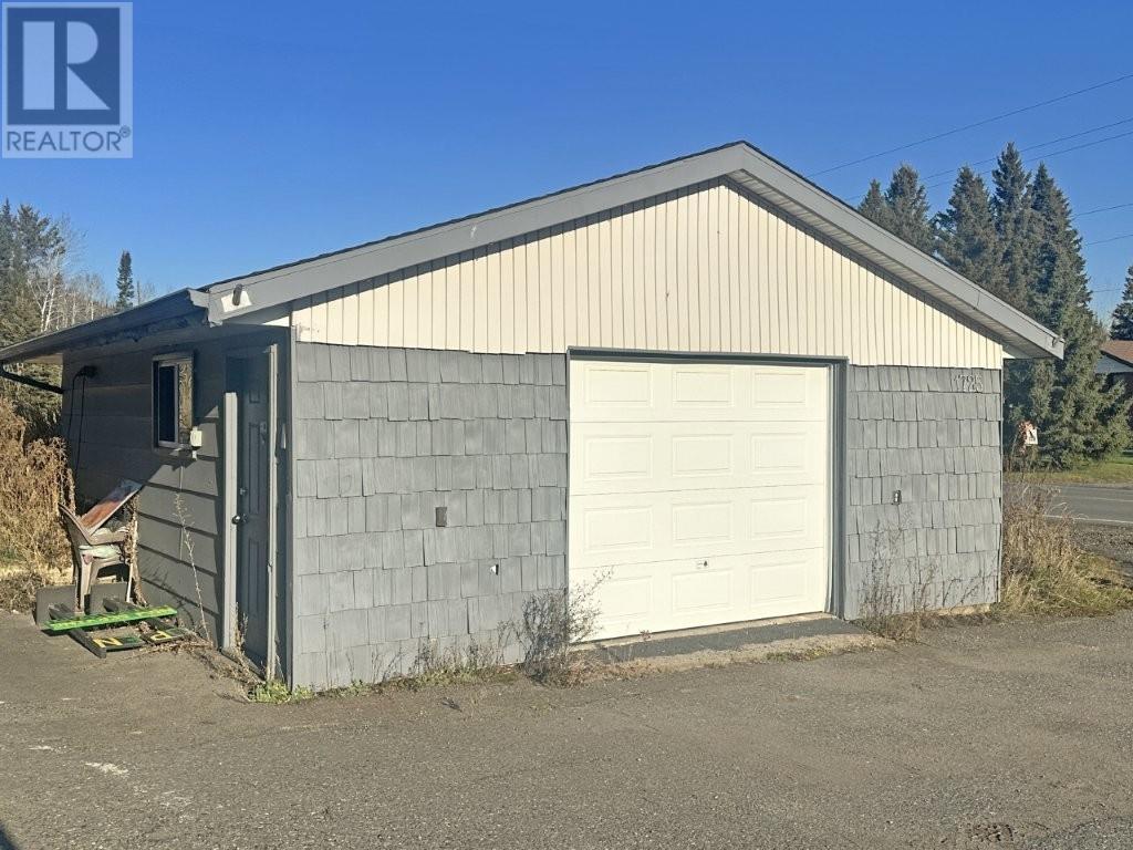 2 1725 Hwy 61, Thunder Bay, Ontario  P7J 1G3 - Photo 27 - TB2602472