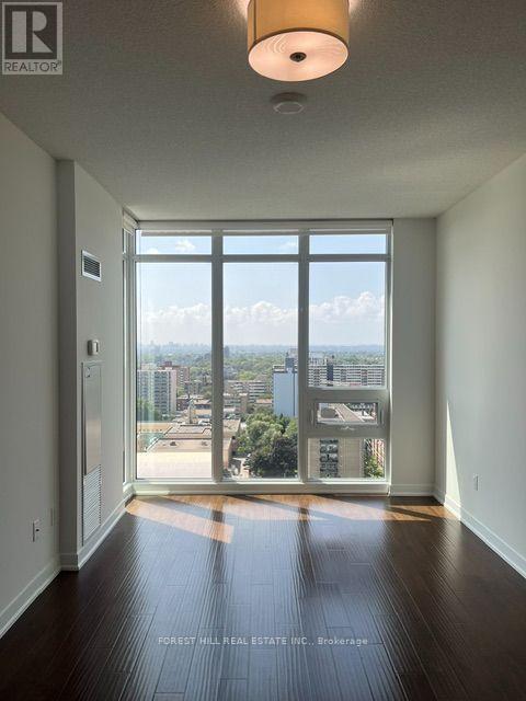 2010 - 320 Tweedsmuir Avenue, Toronto, Ontario M5P 2Y3 - Photo 15 - C13702048