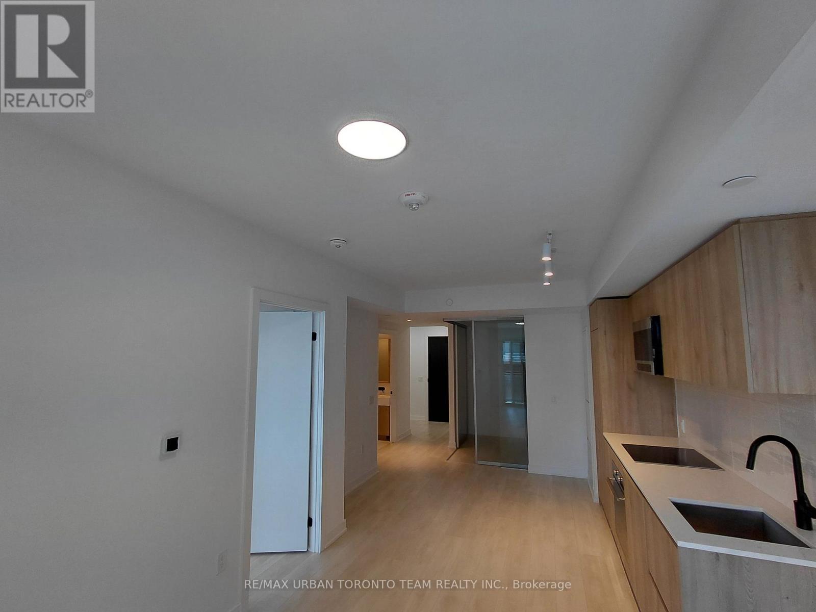 418 - 117 Broadway Avenue, Toronto, Ontario M4P 1V3 - Photo 3 - C13702116