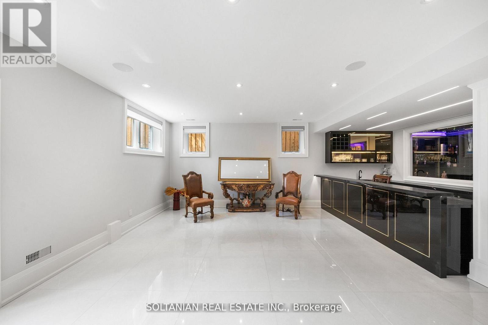 319 Betty Ann Drive, Toronto, Ontario M2R 1B4 - Photo 35 - C13702144