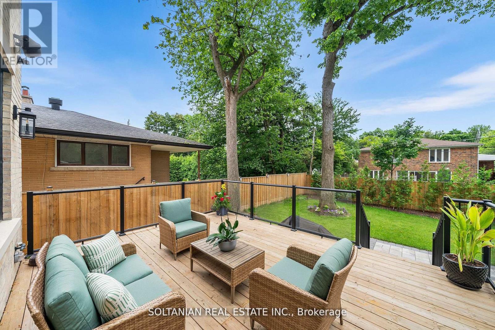 319 Betty Ann Drive, Toronto, Ontario M2R 1B4 - Photo 39 - C13702144