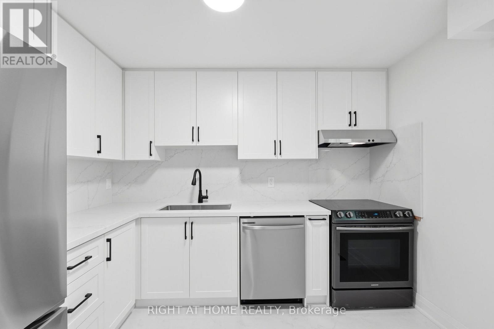 65 - 371 Orton Park Road, Toronto, Ontario M1G 3V1 - Photo 17 - E13702110