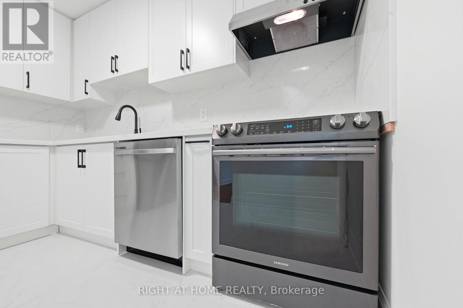 65 - 371 Orton Park Road, Toronto, Ontario M1G 3V1 - Photo 18 - E13702110