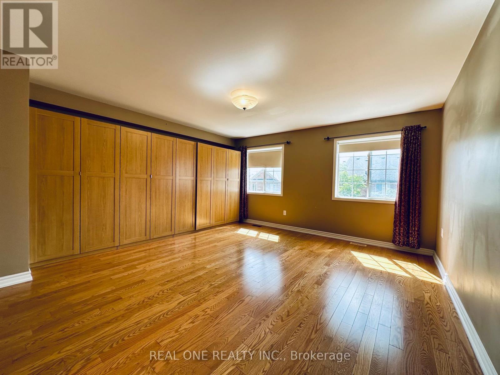 104 Revelstoke Crescent, Richmond Hill, Ontario L4B 4T4 - Photo 11 - N13702076