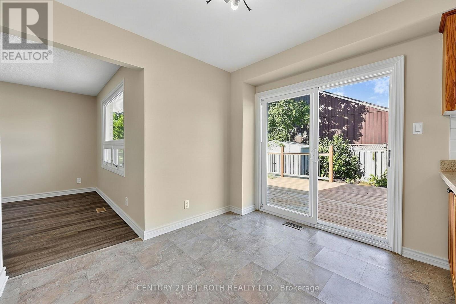 104 Woodside Drive, Orillia, Ontario  L3V 7N7 - Photo 11 - S13702042