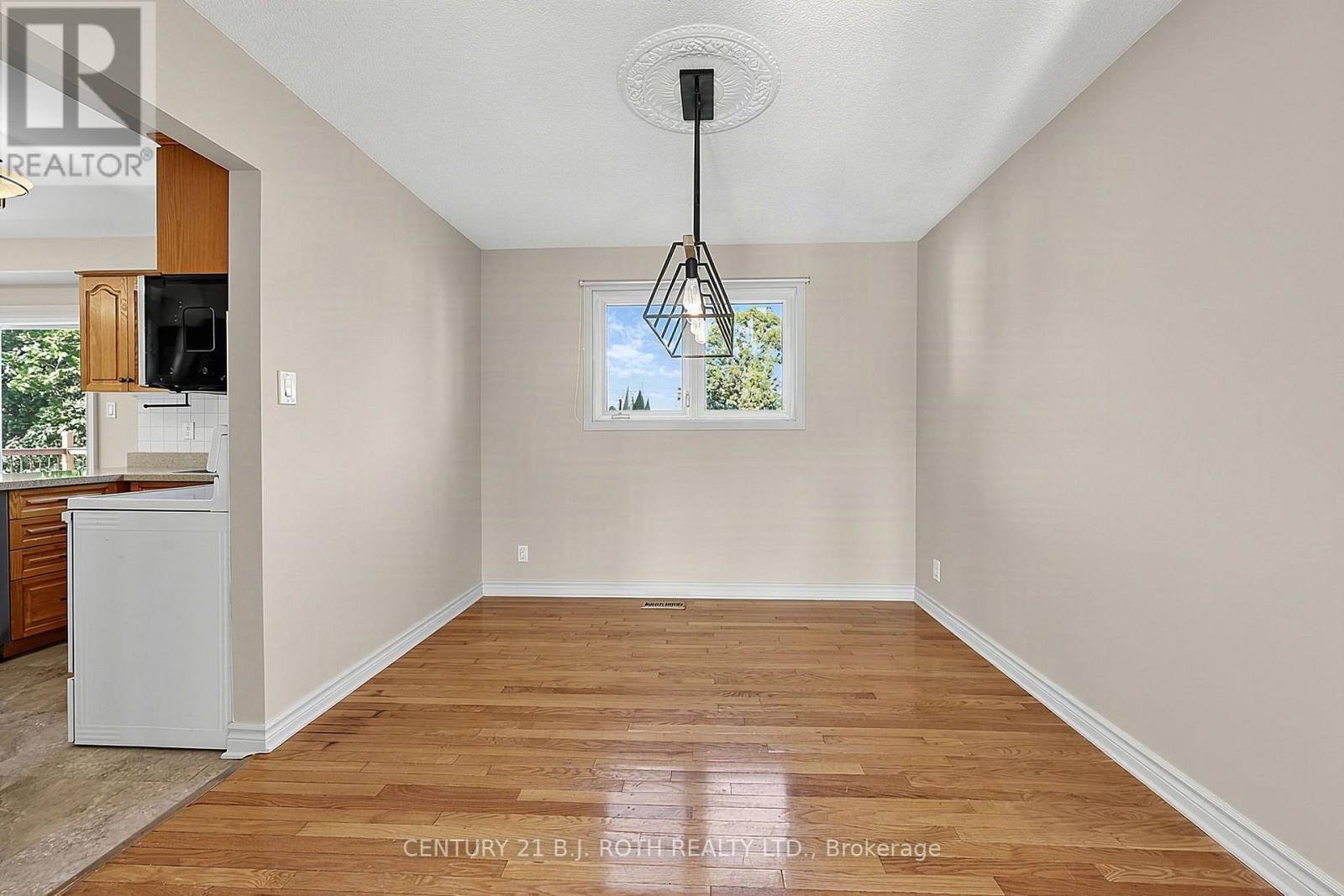 104 Woodside Drive, Orillia, Ontario  L3V 7N7 - Photo 17 - S13702042