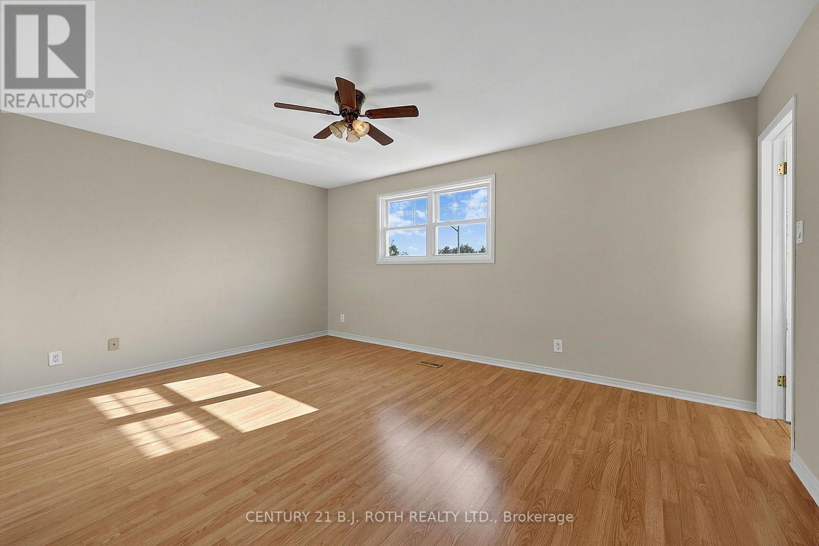 104 Woodside Drive, Orillia, Ontario  L3V 7N7 - Photo 19 - S13702042