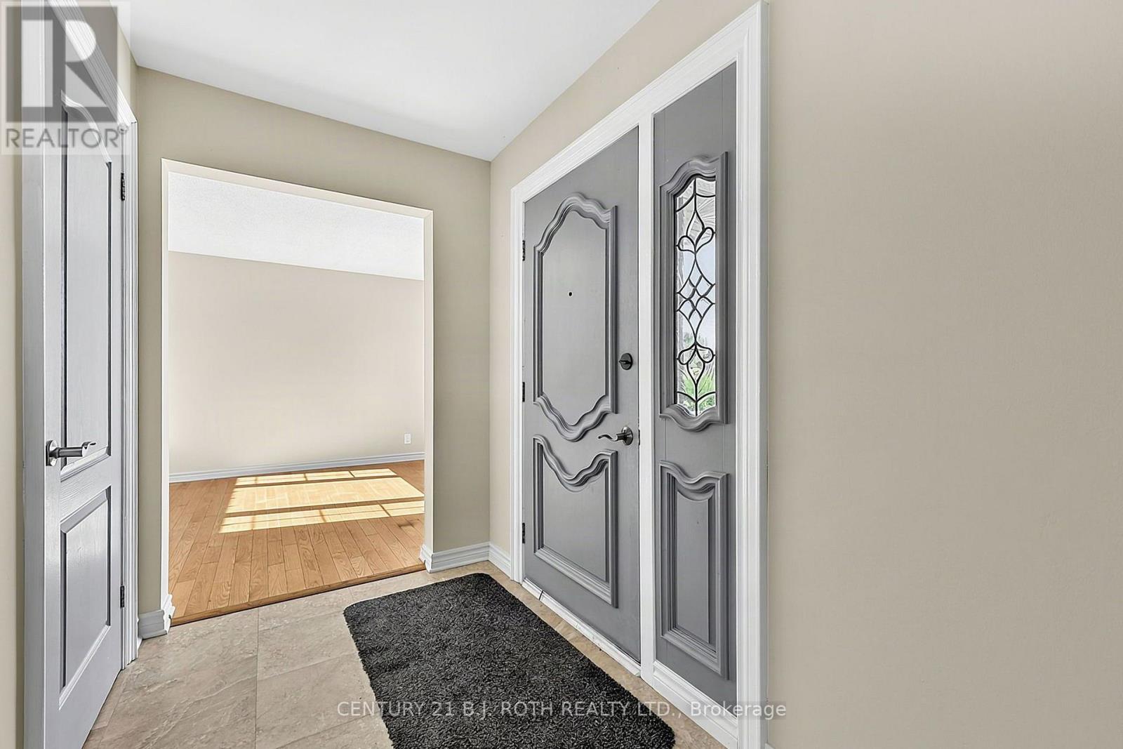 104 Woodside Drive, Orillia, Ontario  L3V 7N7 - Photo 5 - S13702042