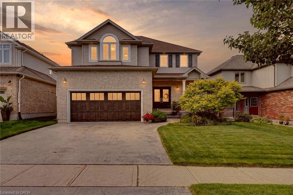 209 MUNNOCH Boulevard, Woodstock, Ontario