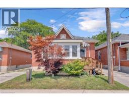 15 SALISBURY Avenue, Brantford, Ontario