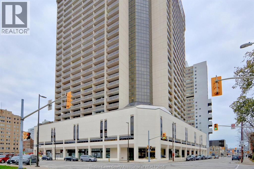 150 PARK West Unit# 1707, Windsor, Ontario