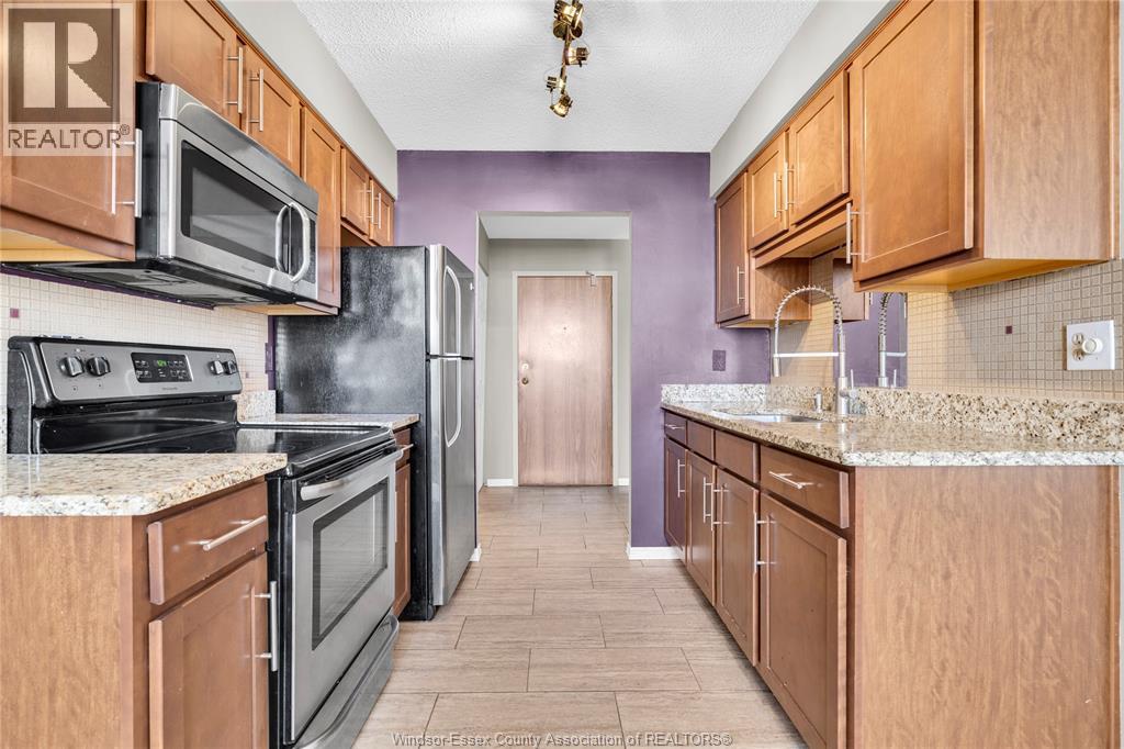 150 Park West Unit# 1707, Windsor, Ontario  N9A 7A2 - Photo 6 - 26013300