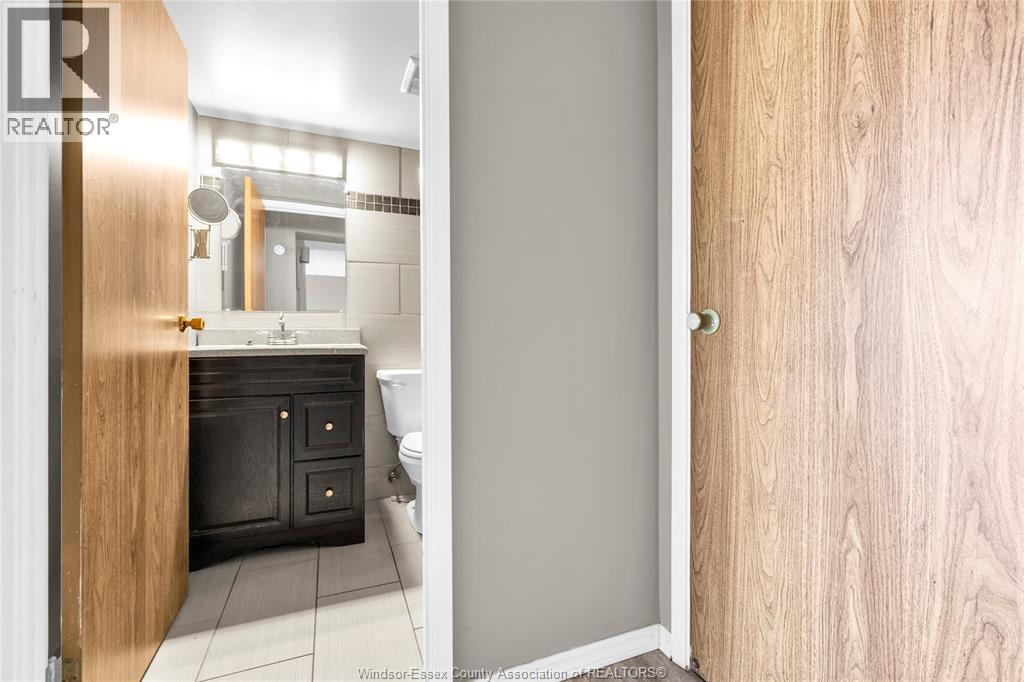 150 Park West Unit# 1707, Windsor, Ontario  N9A 7A2 - Photo 16 - 26013300