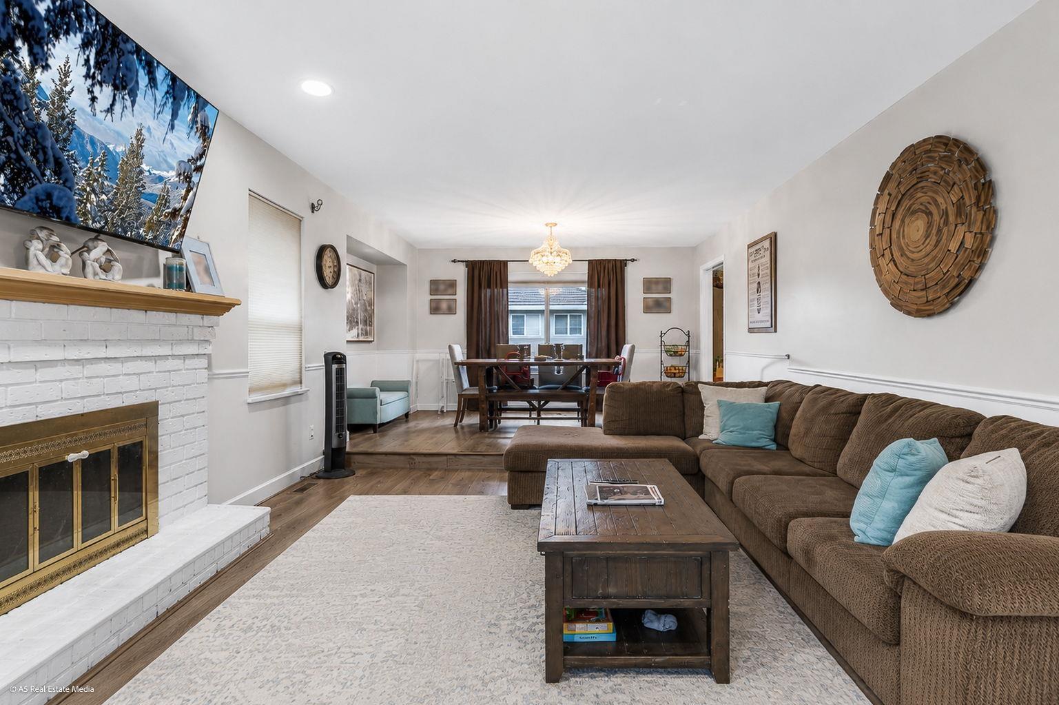 16375 Middleglen Place, Surrey, British Columbia  V4N 1X7 - Photo 7 - R3157608