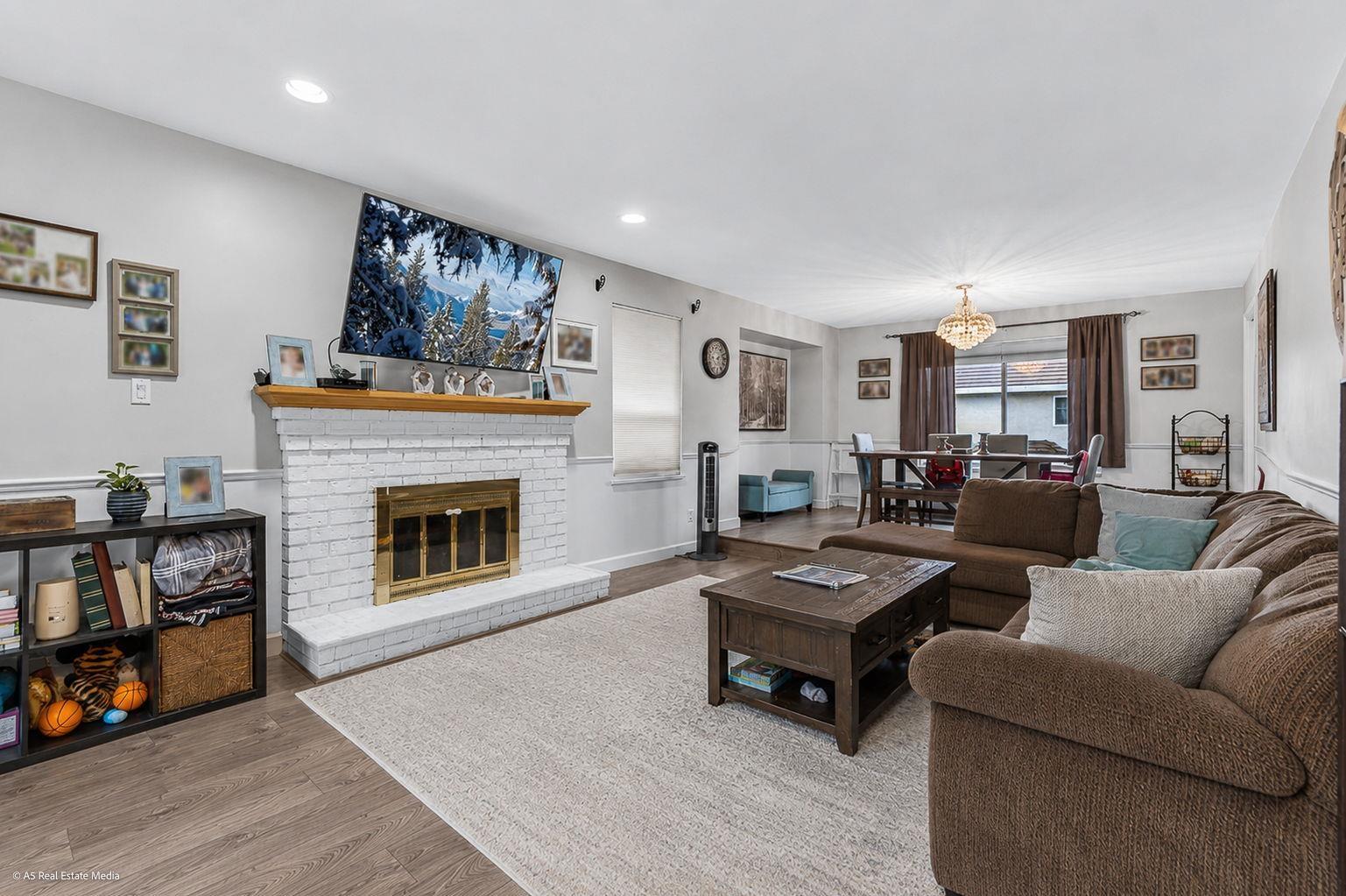 16375 Middleglen Place, Surrey, British Columbia  V4N 1X7 - Photo 6 - R3157608
