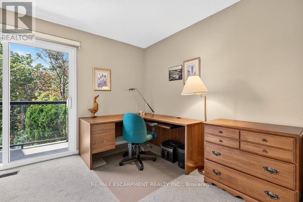 8 - 2136 Old Lakeshore Road, Burlington, Ontario  L7R 1A3 - Photo 23 - W13702018