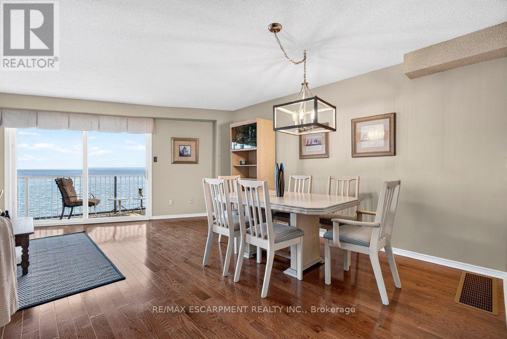 8 - 2136 Old Lakeshore Road, Burlington, Ontario  L7R 1A3 - Photo 9 - W13702018