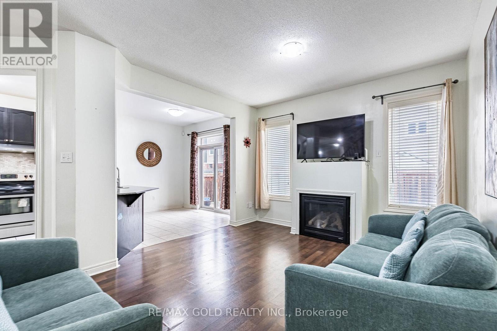 49 Baby Pointe Trail, Brampton, Ontario L7A 0W3 - Photo 15 - W13702032