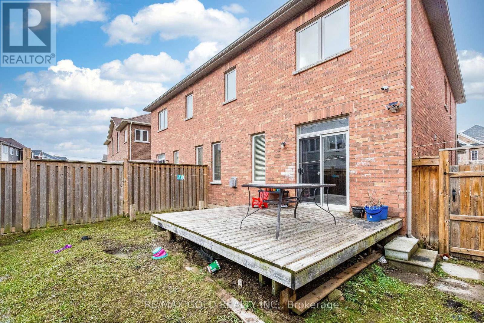 49 Baby Pointe Trail, Brampton, Ontario L7A 0W3 - Photo 48 - W13702032