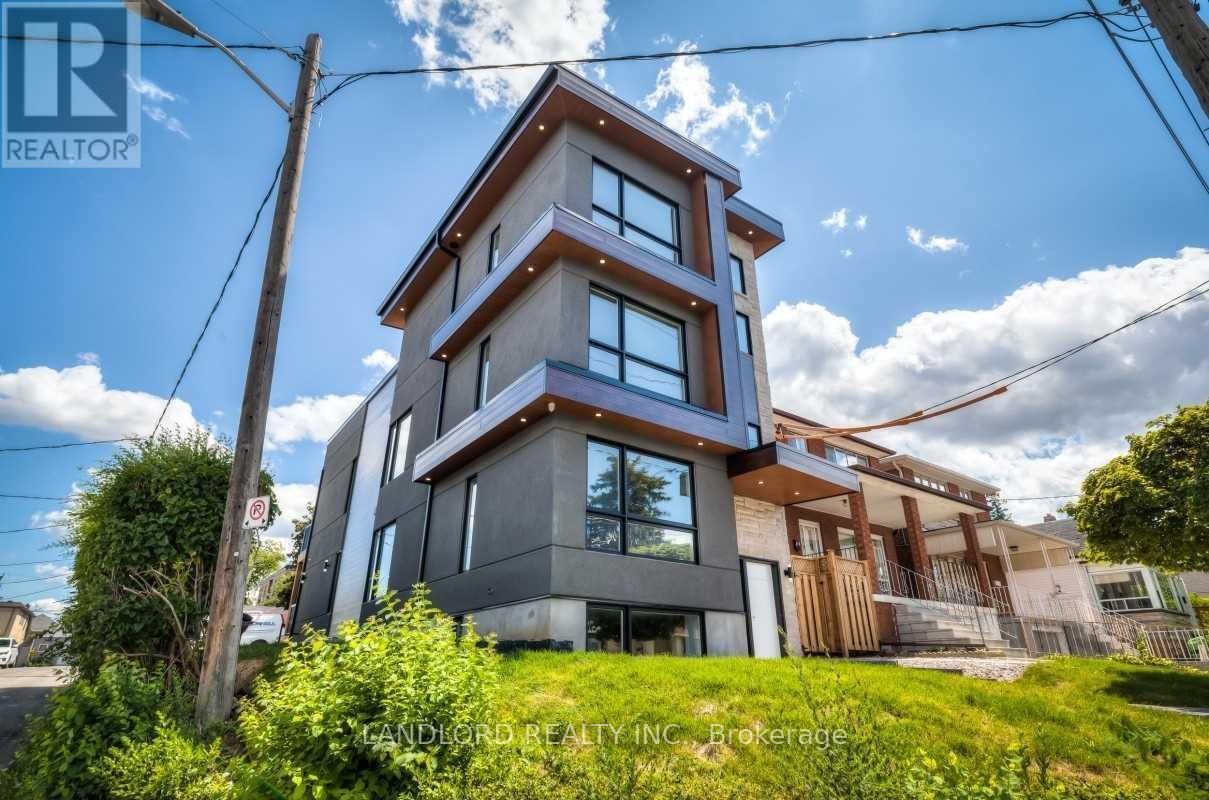 3 - 53 Rockcliffe Boulevard, Toronto, Ontario M6N 4R3 - Photo 18 - W13702038
