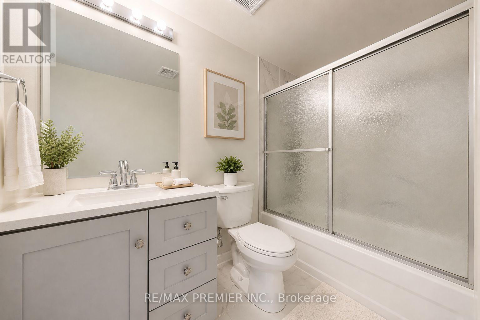 2046 - 3033 Finch Avenue W, Toronto, Ontario M9M 0A3 - Photo 5 - W13702040