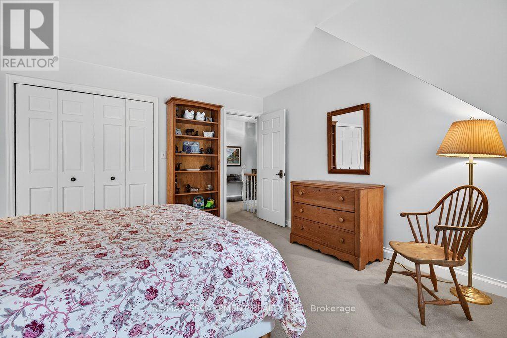 1975 Sterling Place, Burlington, Ontario  L7P 2Y6 - Photo 31 - W13702044