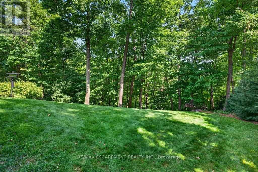 1975 Sterling Place, Burlington, Ontario  L7P 2Y6 - Photo 44 - W13702044