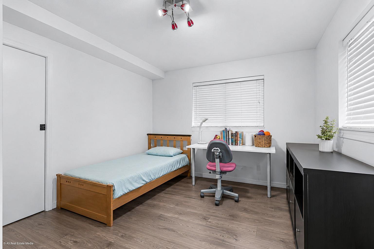 16375 Middleglen Place, Surrey, British Columbia  V4N 1X7 - Photo 34 - R3157608