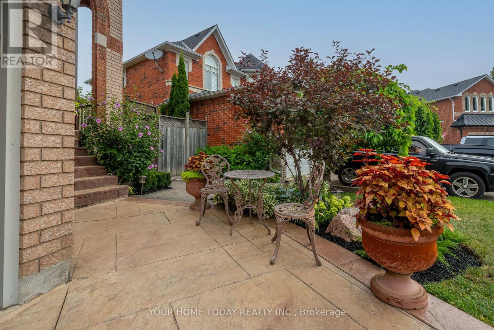 58 Chester Crescent, Halton Hills, Ontario L7G 5W5 - Photo 4 - W13702056