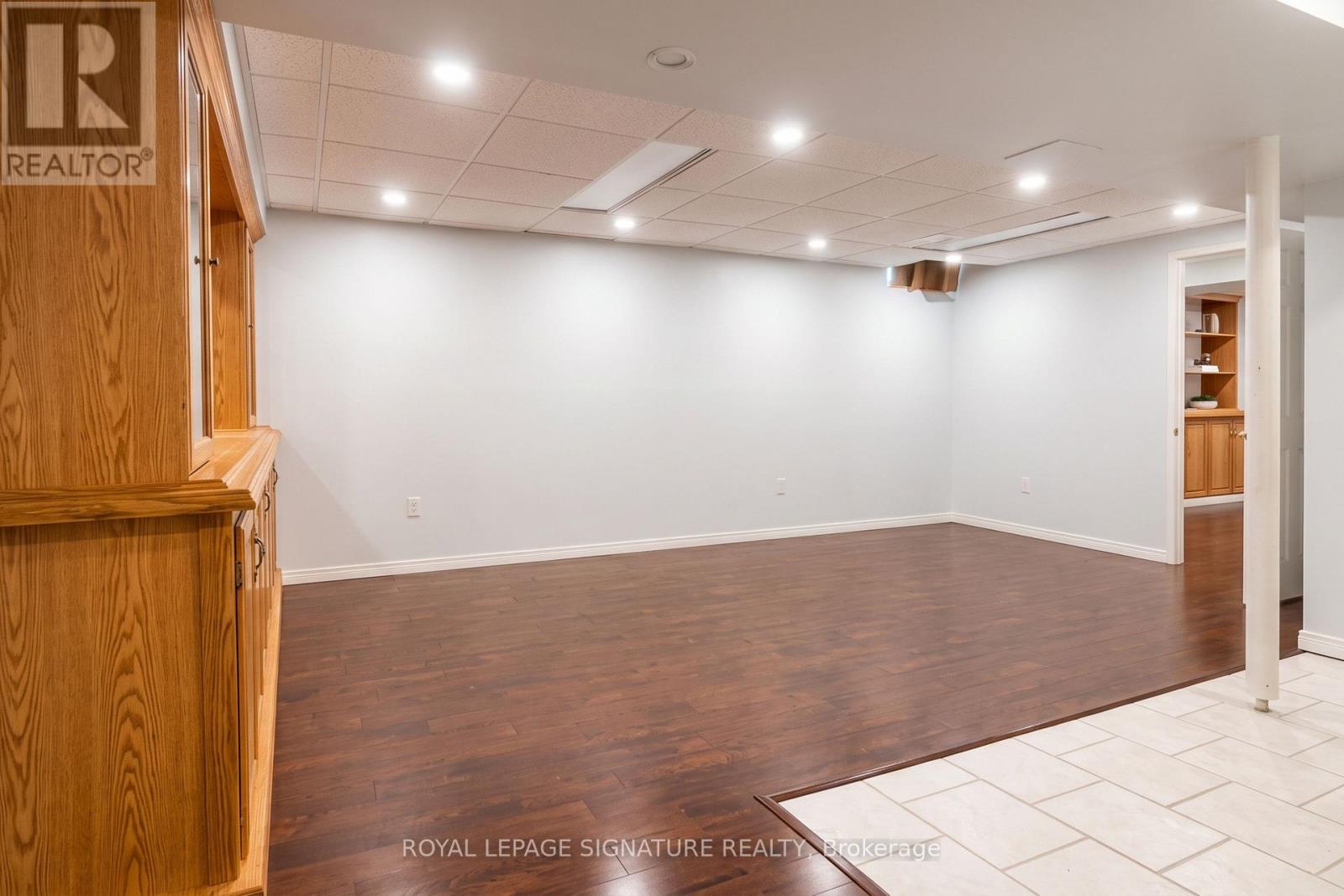 352 Assiniboine Trail, Mississauga, Ontario  L5R 2Y3 - Photo 15 - W13702074