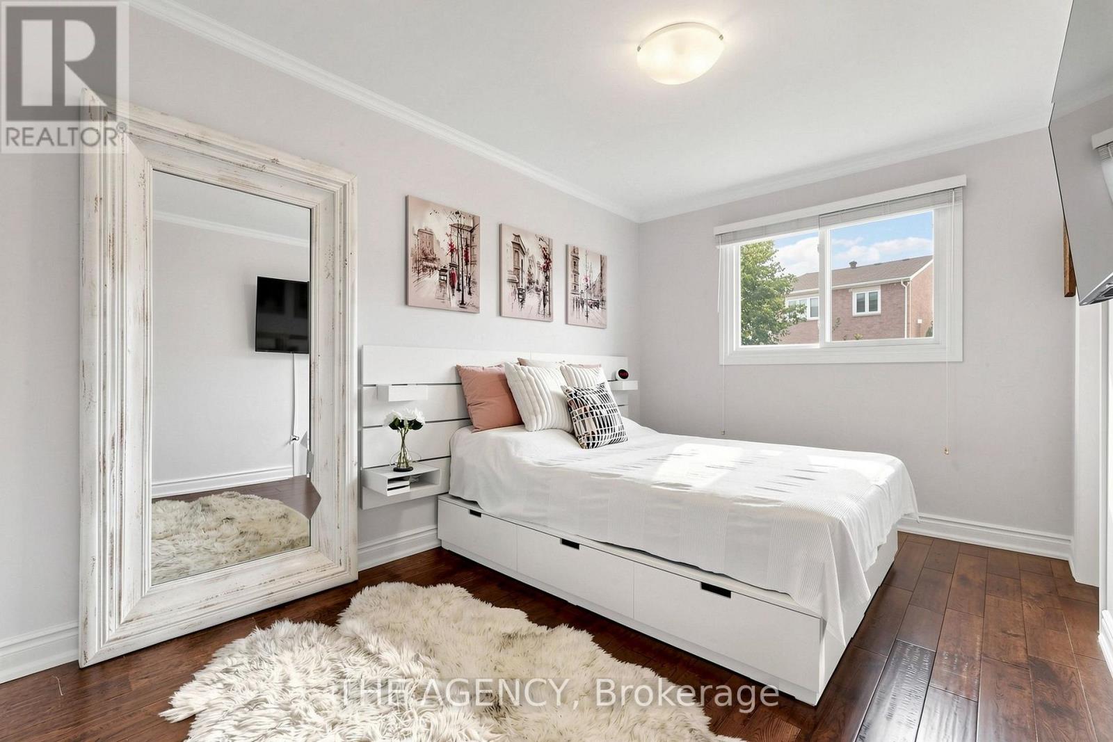 Upper - 2774 Quill Crescent, Mississauga, Ontario L5N 2G9 - Photo 12 - W13702118