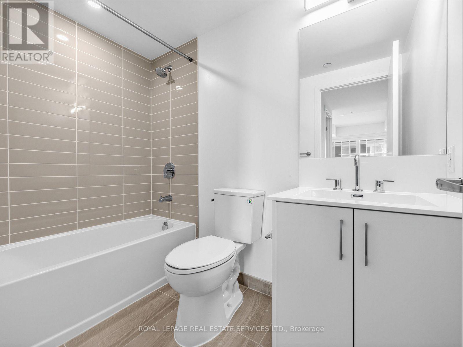 1315 - 4010 Eglinton Avenue W, Toronto, Ontario  M9A 0G5 - Photo 19 - W13702138