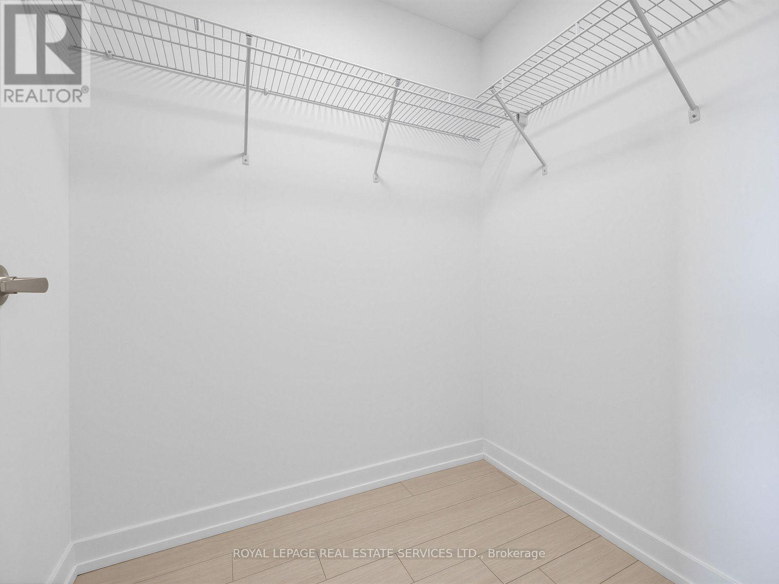 1315 - 4010 Eglinton Avenue W, Toronto, Ontario  M9A 0G5 - Photo 23 - W13702138