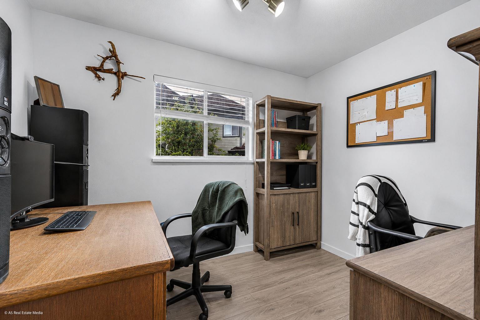 16375 Middleglen Place, Surrey, British Columbia  V4N 1X7 - Photo 16 - R3157608