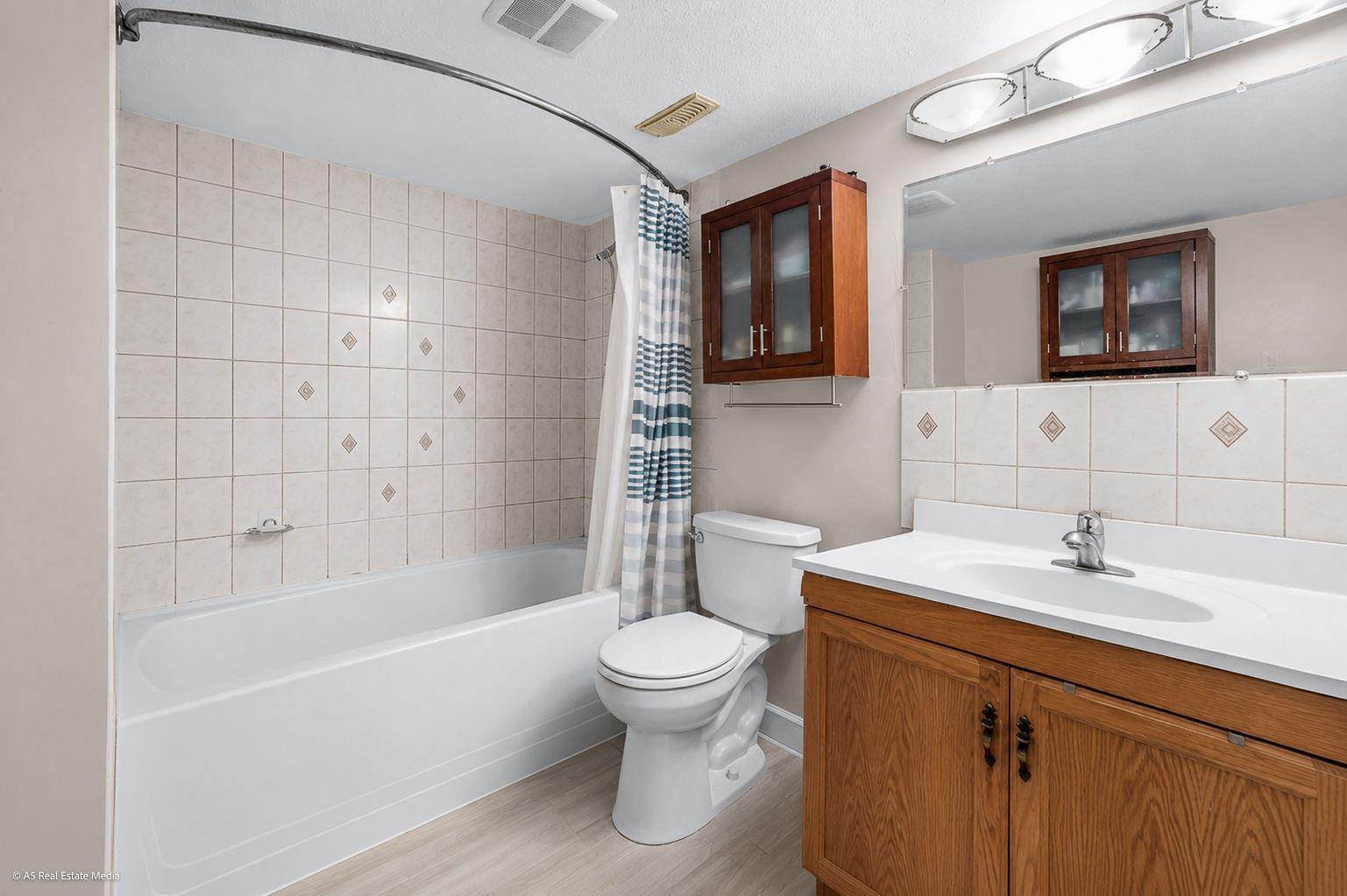 16375 Middleglen Place, Surrey, British Columbia  V4N 1X7 - Photo 35 - R3157608