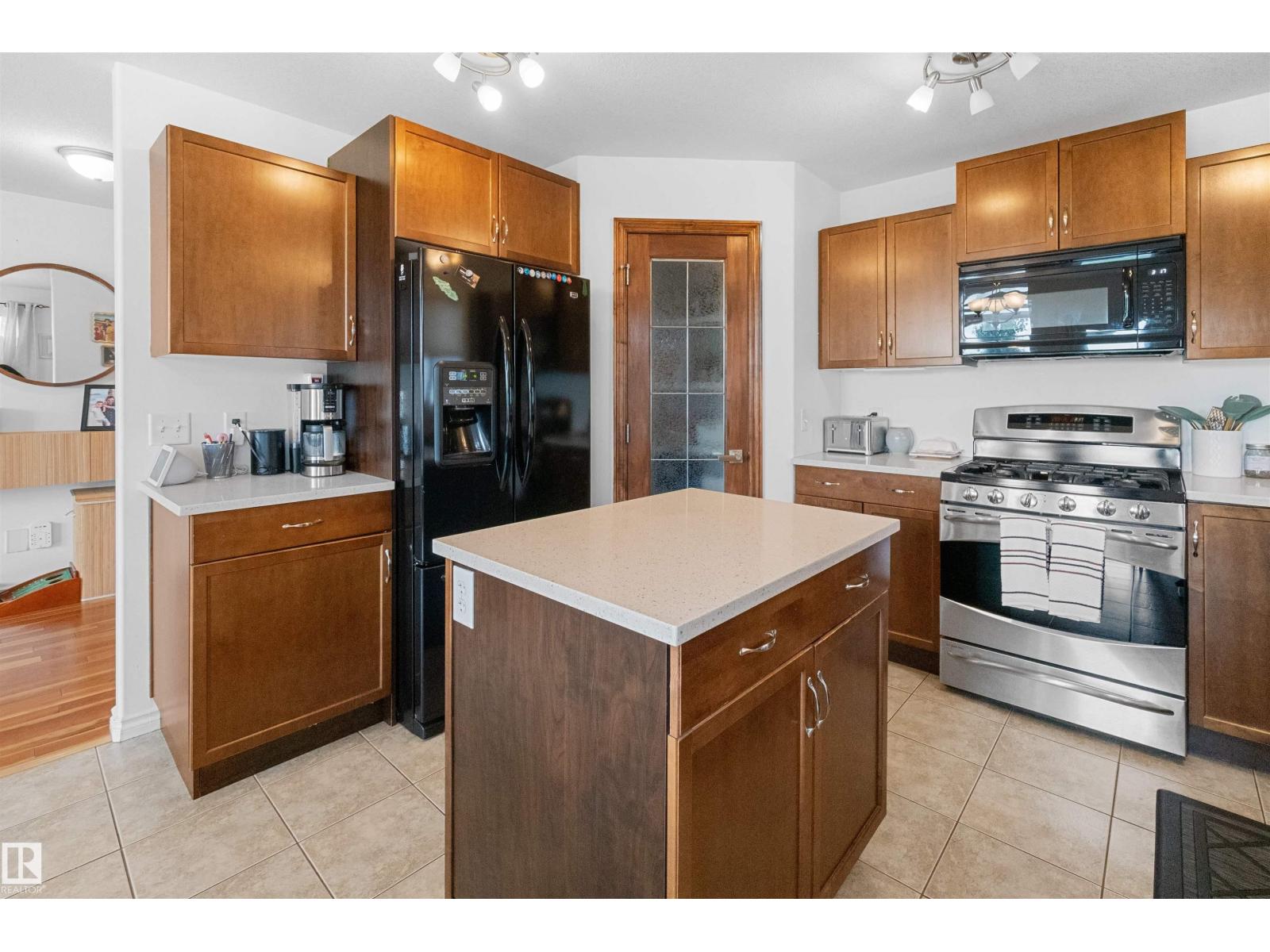 6515 37 Av, Beaumont, Alberta  T4X 0G8 - Photo 10 - E4505032