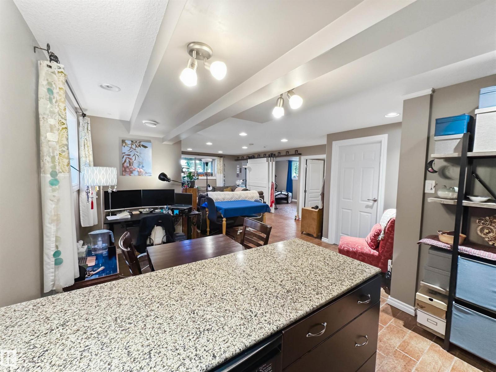 6515 37 Av, Beaumont, Alberta  T4X 0G8 - Photo 39 - E4505032