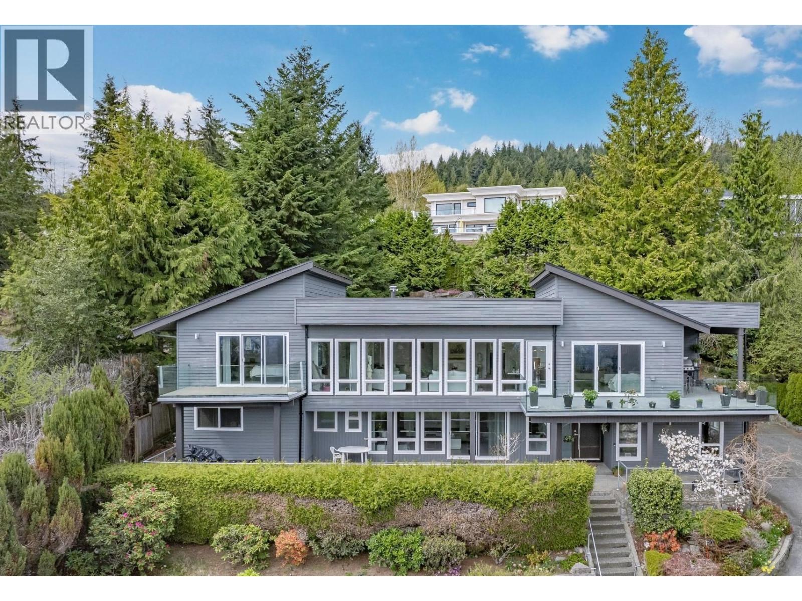 1135 Groveland Court, West Vancouver, British Columbia  V7S 1Z7 - Photo 2 - R3157910