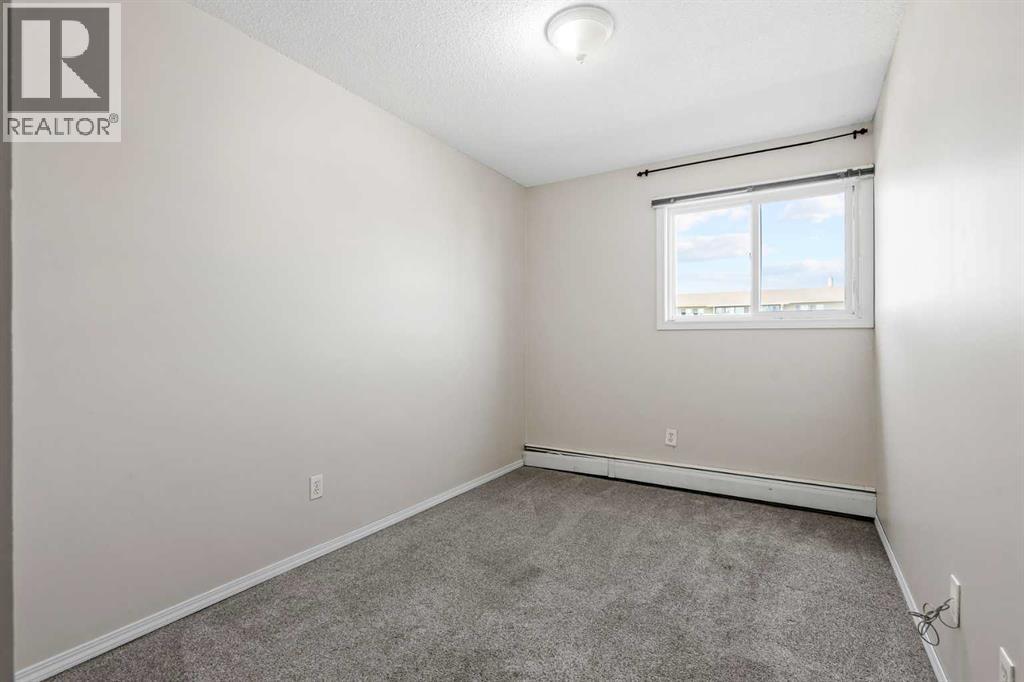 220, 101 Big Hill Way SE, Airdrie, Alberta T4A 1Z7 - Photo 8 - A2337649